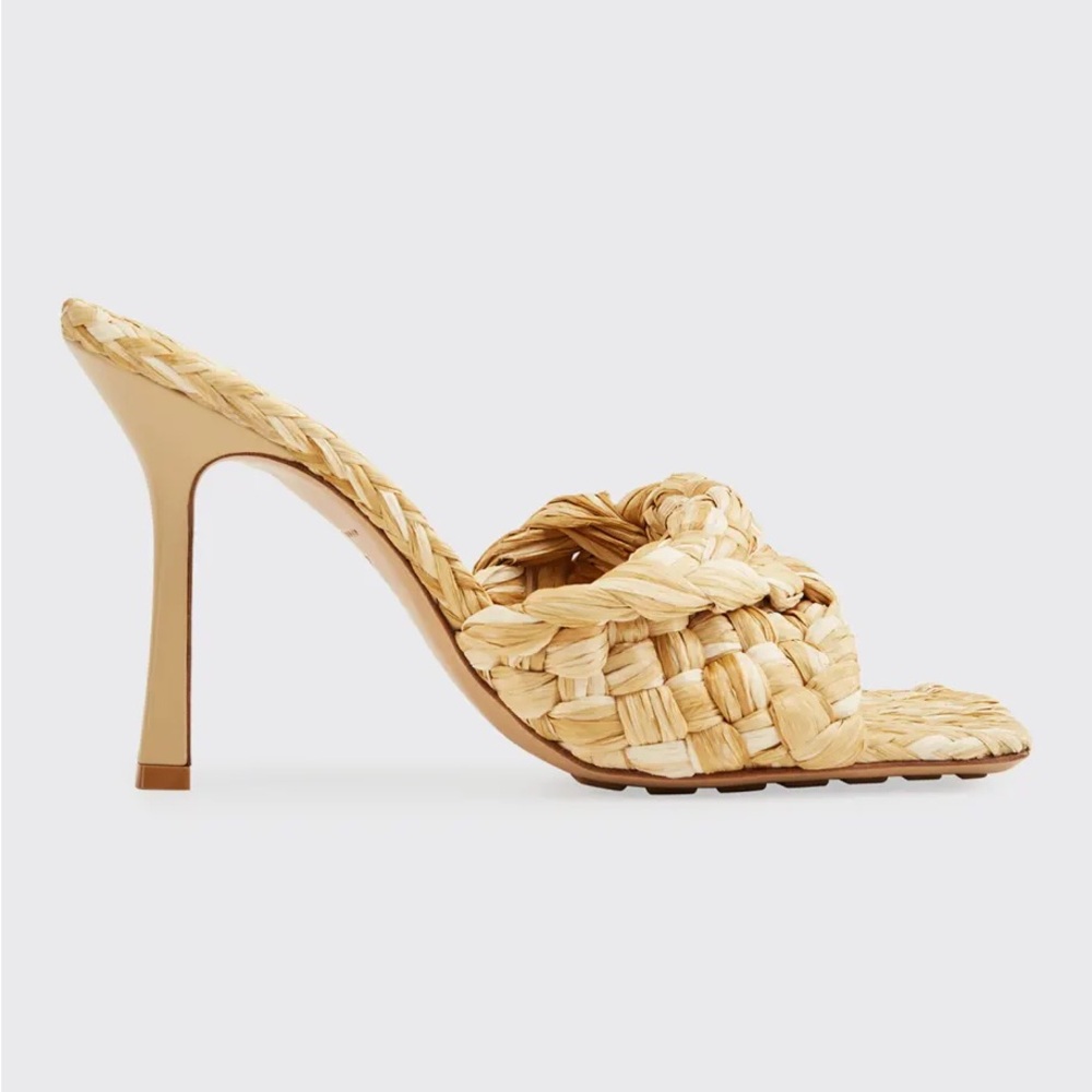Bottega Veneta Beige Woven Heels